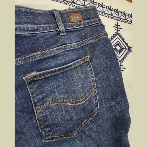 Lee Flex-motion Bootcut jeans, 22W medium - Picture 4 of 5